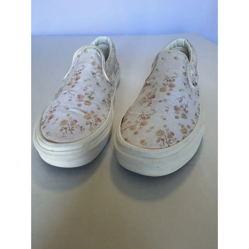 Vans Classic Slip-On Floral Shoes Women's 7 Pink Rose Canvas Sneakers